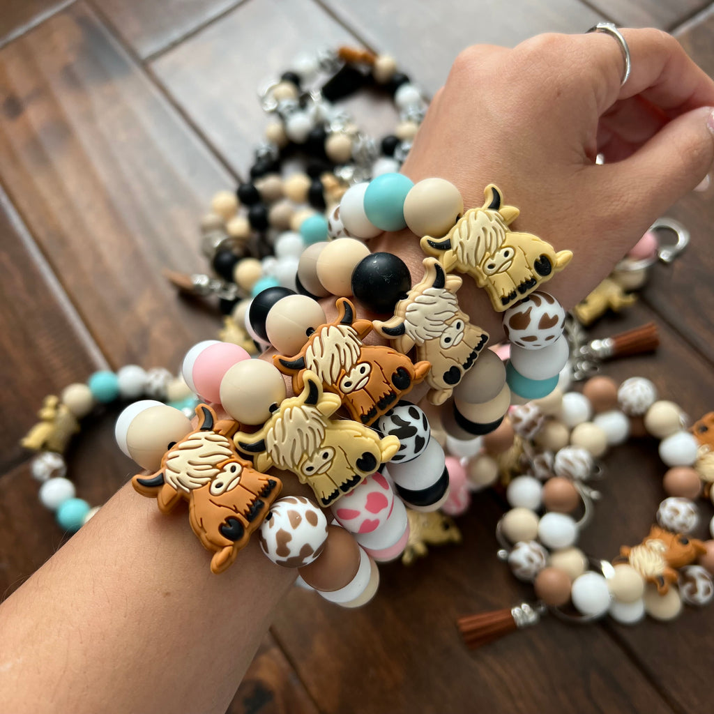 Silicone Cow Bead Keychain Bracelet