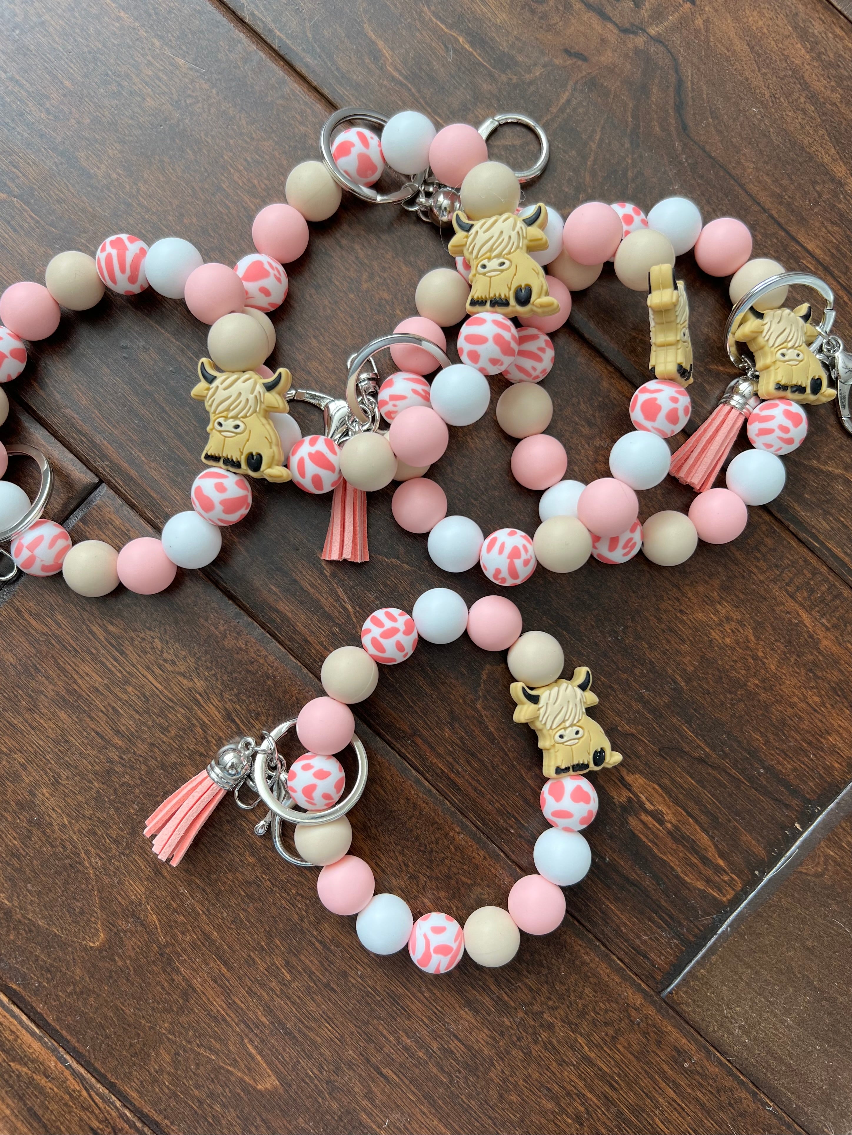 Silicone Cow Bead Keychain Bracelet